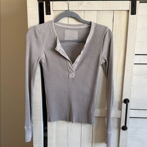 Aerie Ribbed Gray Long Sleeve Top